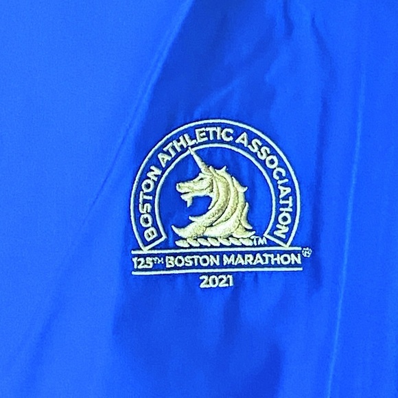 NWT Adidas Boston Marathon 125th Anniversary Running Jacket Sz Women’s XL - Picture 15 of 16